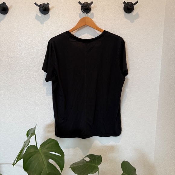 AYR V-Neck Tee, size L, Black - Picture 3 of 6